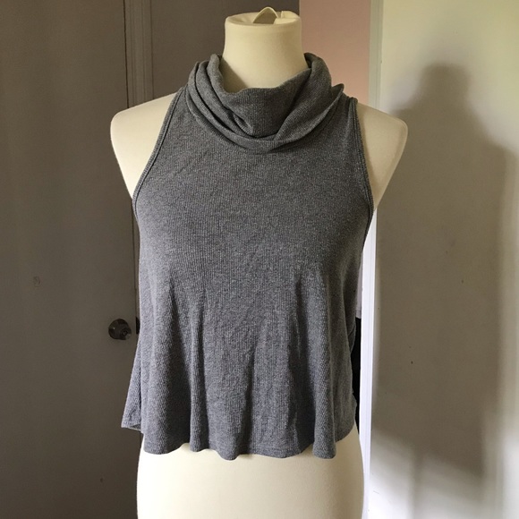 Operative, turtleneck, crop top, tank - Picture 1 of 5